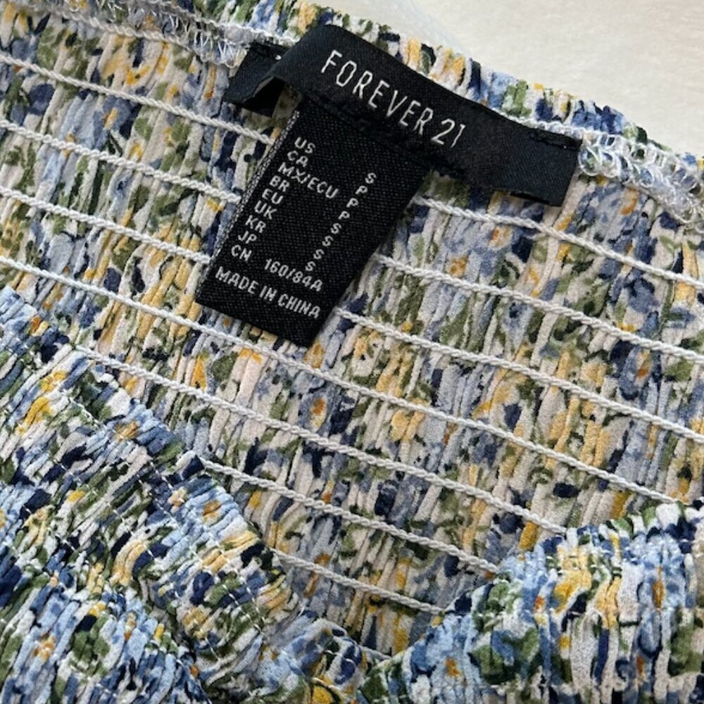 floral crop top - Picture 2 of 6